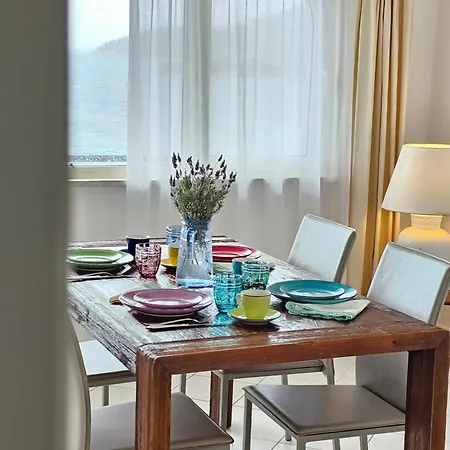 Ferienhaus Azzurra Vista Mozzafiato Torre delle Stelle