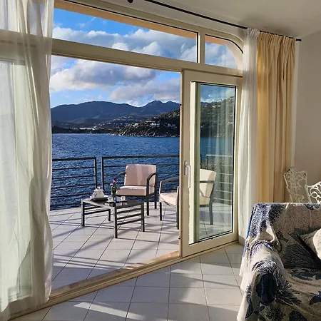 Feriehus Azzurra Vista Mozzafiato Torre delle Stelle