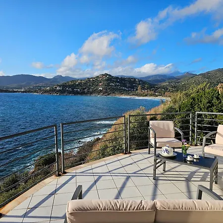 Azzurra Vista Mozzafiato *