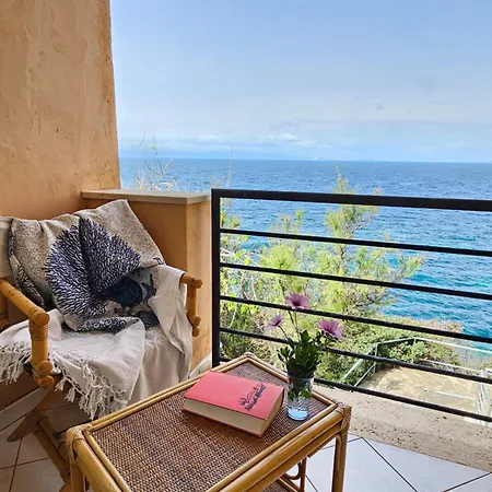 Azzurra Vista Mozzafiato