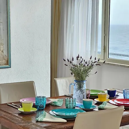 Azzurra Vista Mozzafiato Feriehus